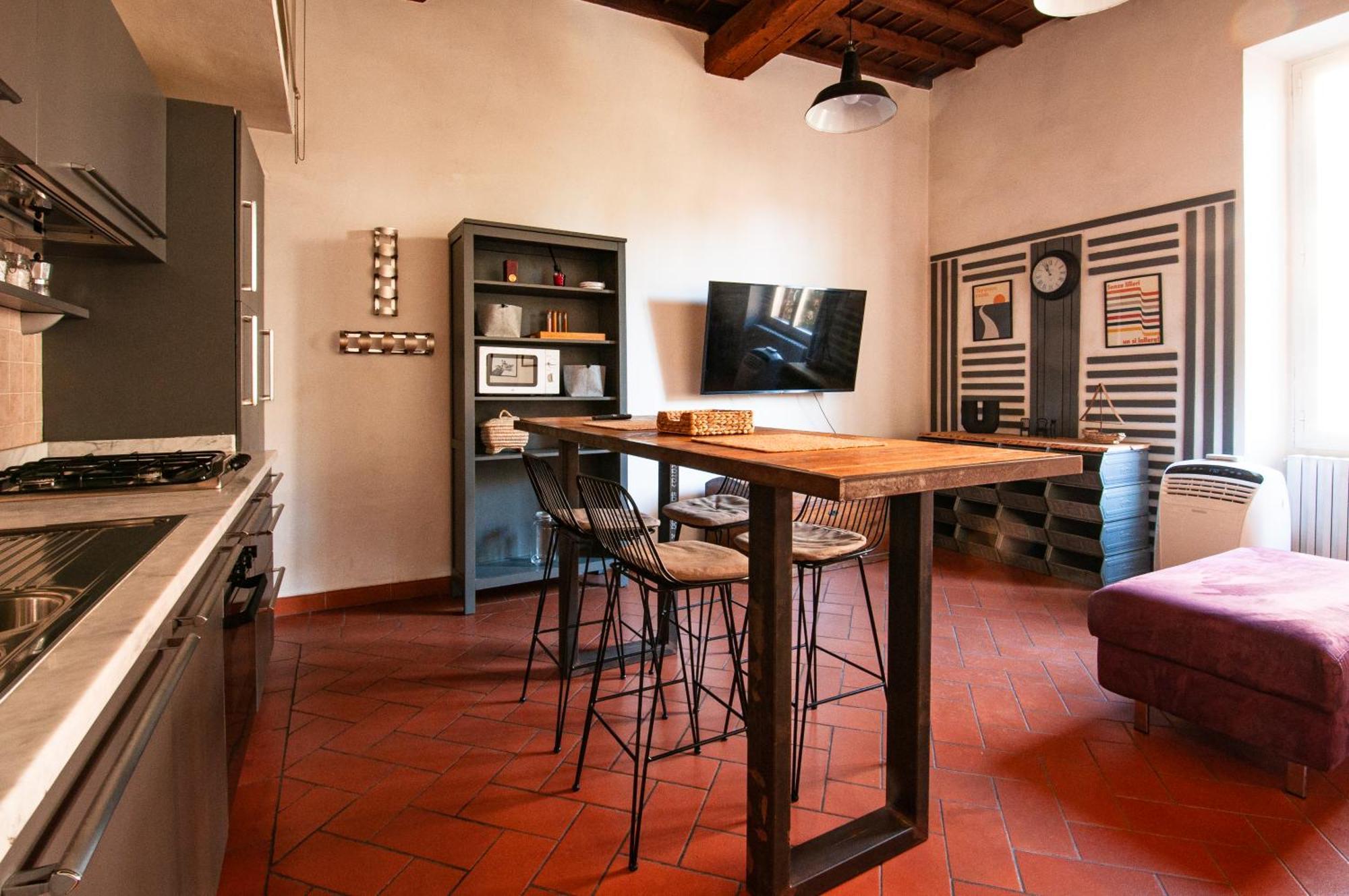 Designer In * Florencia