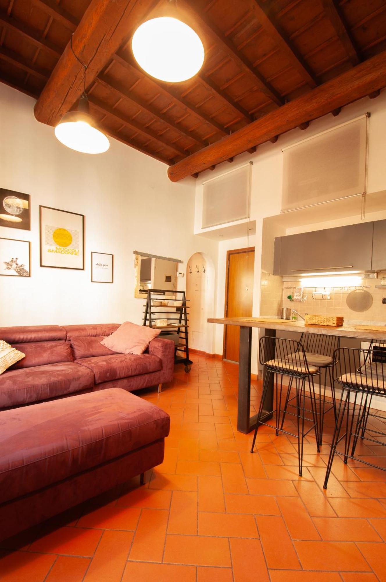 Designer In Apartamento *